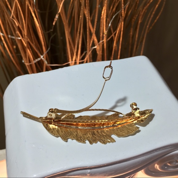 Jewelry - Picture 8 of 8